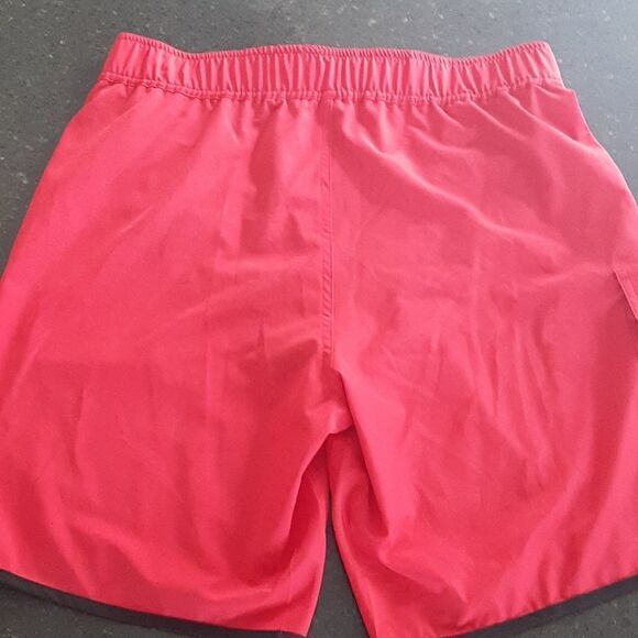 NWT Spyder Swim shorts - Picture 7 of 9